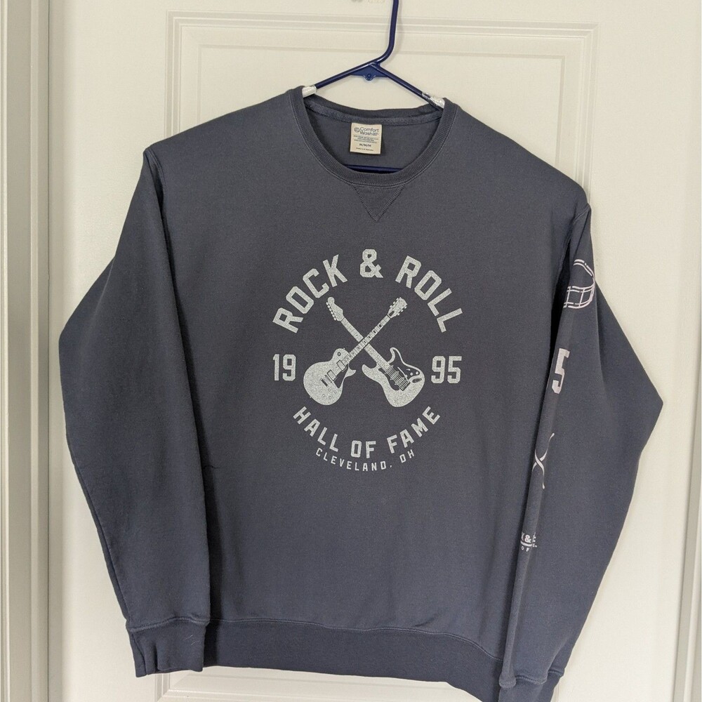 Rock & Roll Hall of Fame Sweatshirt Mens M Gray Guitar Sleeve Graphic Cleveland